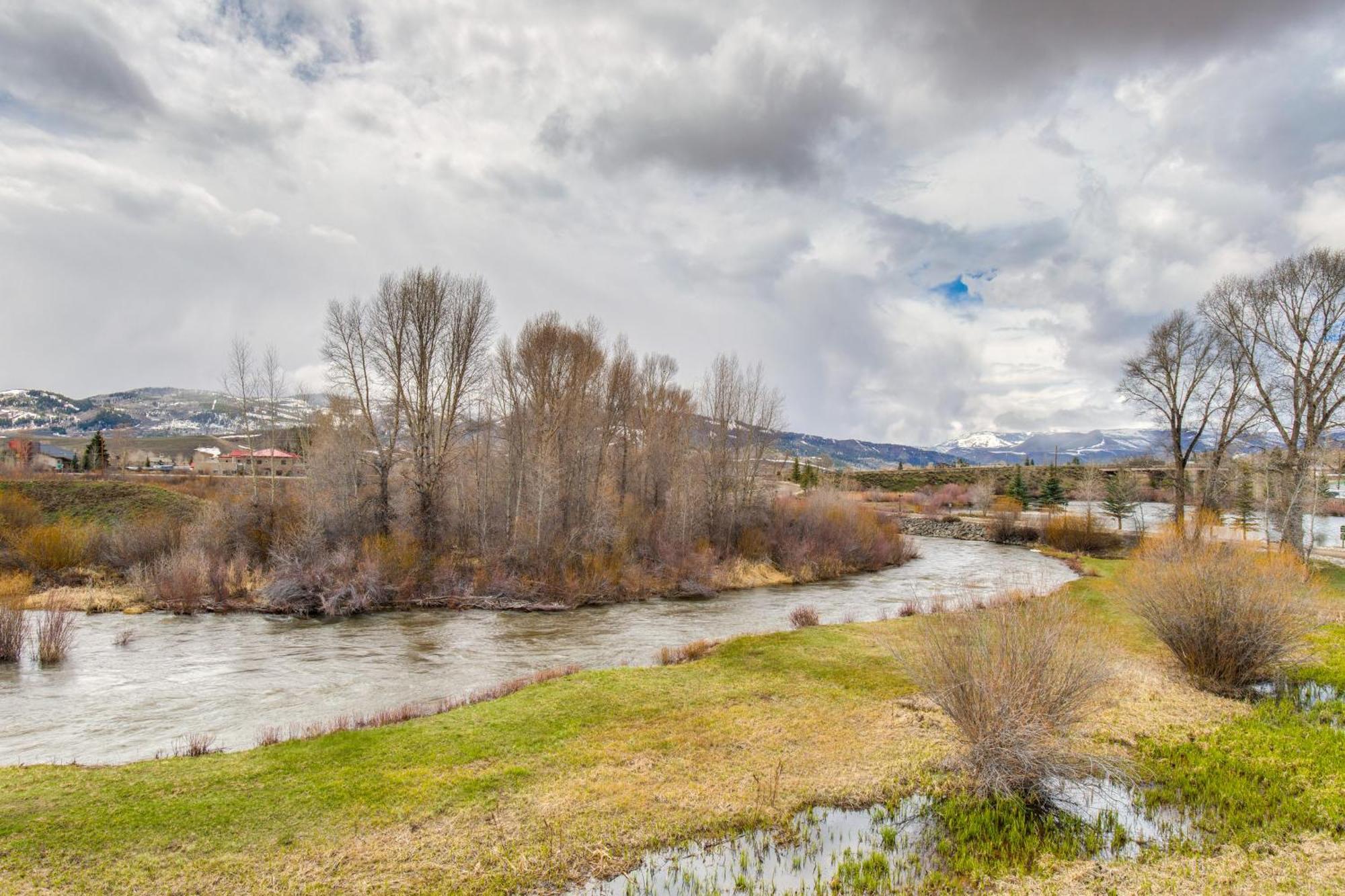 Riverfront Cabin About 4 Mi To Granby Ranch! Exteriér fotografie